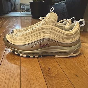Air Max 97 - White & Silver - 9.5M